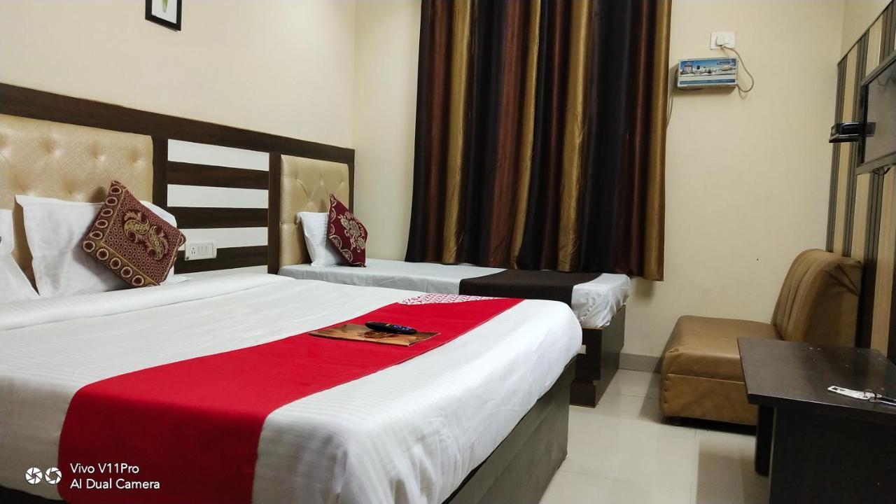 Fabhotel Prashant Palace Mysore Exterior photo